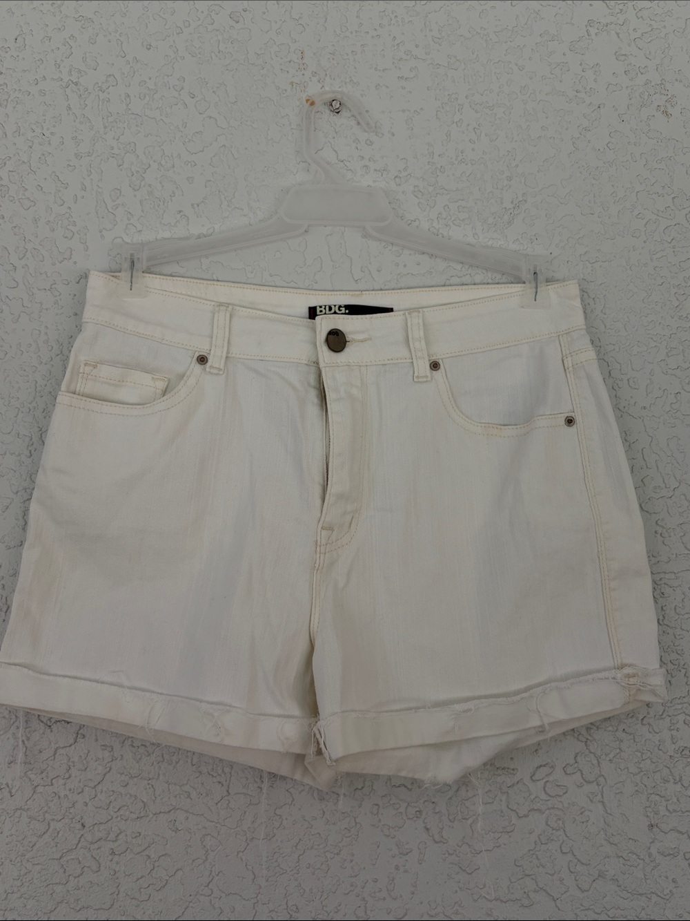 BDG white High-Rise Rolled Cuff Denim Shorts size 31